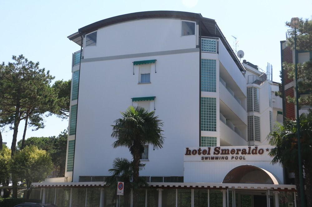 Hotel Smeraldo Ліньяно-Сабб'ядоро Екстер'єр фото