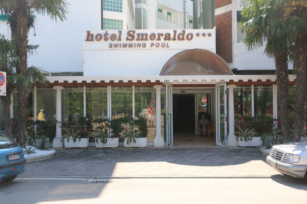 Hotel Smeraldo Ліньяно-Сабб'ядоро Екстер'єр фото